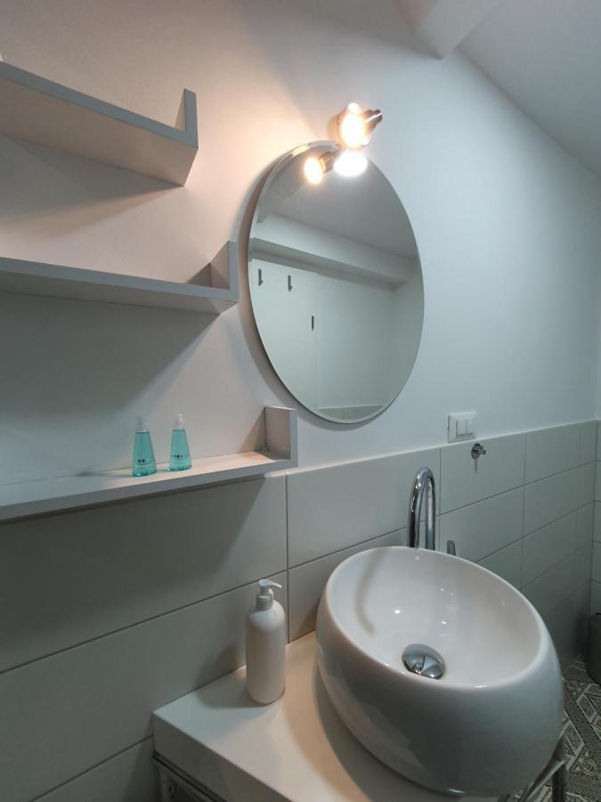 Charming Apartment Mila In Privat House With Free Parking Ljubljana Bagian luar foto